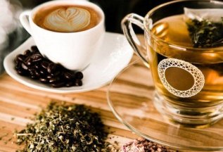 Чай и кофе бесплатно для вас