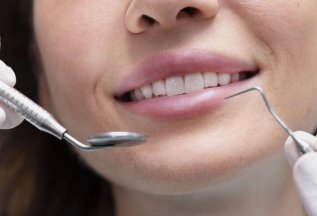 Имплантация зубов по выгодной цене от 39900 р.