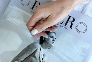 Постоянным клиентам не сложный дизайн в подарок