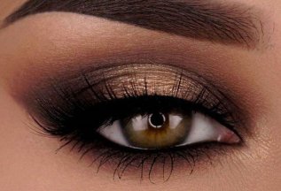 Макияж Smoky eyes - 1500 рублей