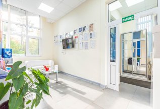 Установка корейского импланта 