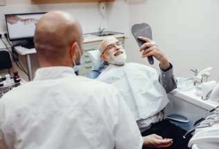 Консультация стоматолога 300 рублей