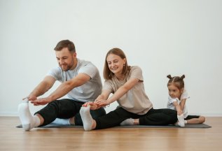 Оздоровительная физкультура для детей и родителей 2000 ₽!