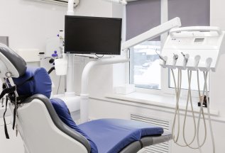 1 и 9 мая клиника не работает🦷