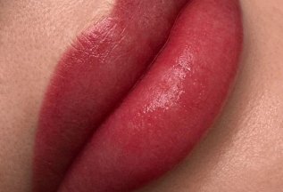 🌷 Бесплатная консультация мастера по татуажу