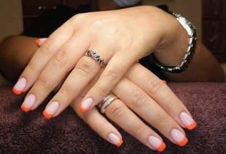 Комплекс маникюр + педикюр -10%