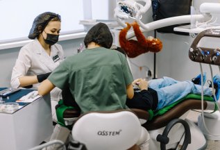 Профессиональная чистка зубов детям под ключ