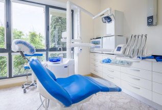 Верните себе уверенную улыбку с имплантами Dentium
