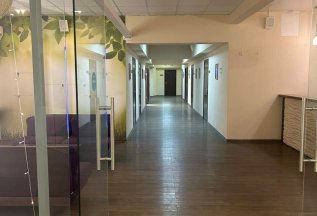 Сделай окрашивание, укладка в подарок