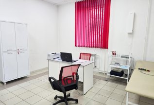 Прием сосудистого хирурга + УЗИ нижних конечностей по ОМС