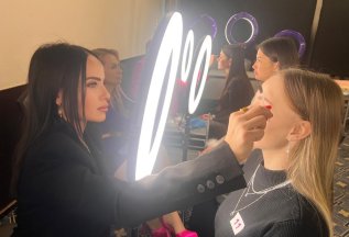 Квалифицированный специалист по перманентному макияжу!