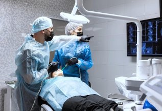 Удаление до 3-х зубов при протезировании АО4 - бесплатно