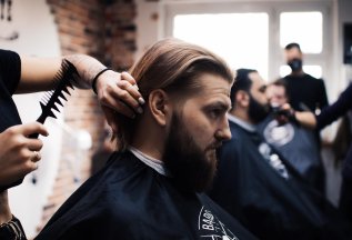 Ищем в команду классных людей на вакансию Барбера