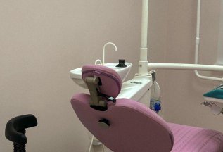 Имплантация в клинике Любимый стоматолог — это комфорт!