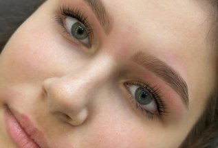 Оформление бровей бесплатно в BROW BAR