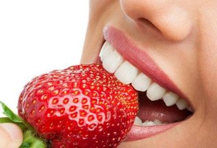 Профессиональная гигиена полости рта всего за 4100 рублей.