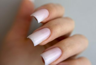 Подарочные сертификаты в студии Zе beauty studio