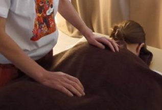 Купи абонемент и получи скидку 20% на массаж лица!