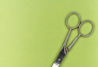 Стрижка кончиков в подарок при окрашивании