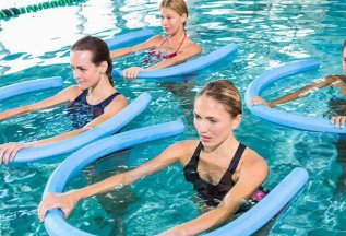 Открыт набор в группы по аквааэробике🏊