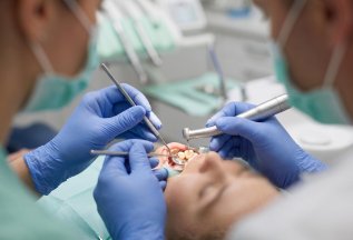АКЦИЯ: пломба из композитного материала Estelite всего 5000