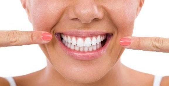 АКЦИЯ! Циркониевая коронка на имплант за 45 000 рублей!