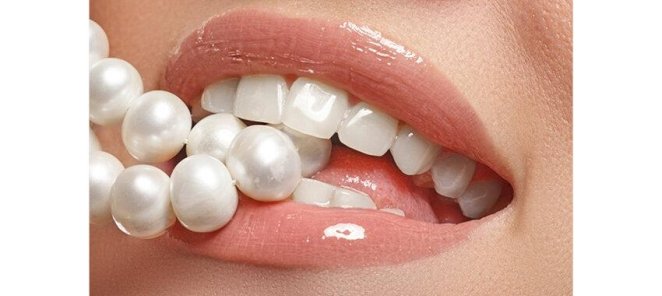Гигиеническая чистка зубов ̶4̶0̶0̶0̶ ̶р̶у̶б̶ 2200 руб