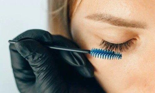 Специальная цена на ламинирование ресниц