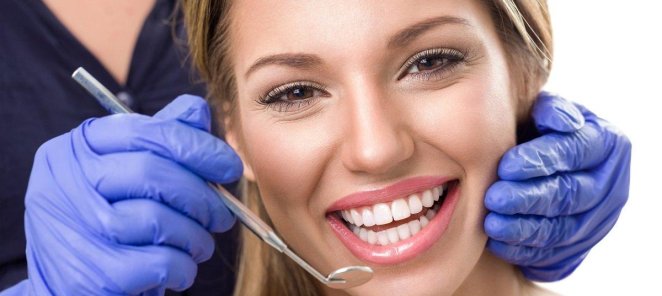 Лечение и отбеливание зубов