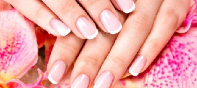 Запишись на курсы маникюра и педикюра и получи подарок!