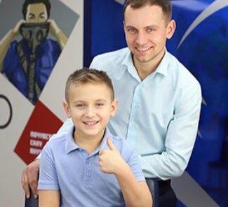 По средам для отцов с детьми единая цена за две стрижки