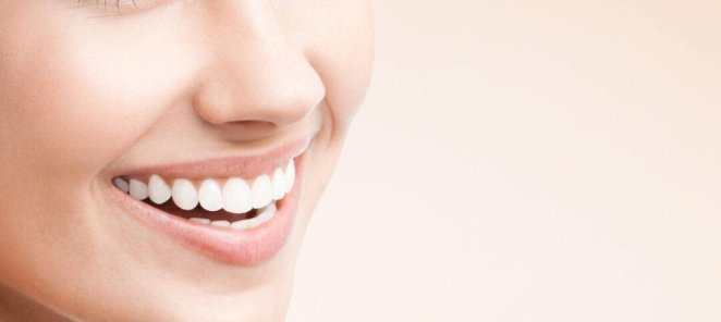 Проф. чистка зубов от 3950р. в E.C. Clinic