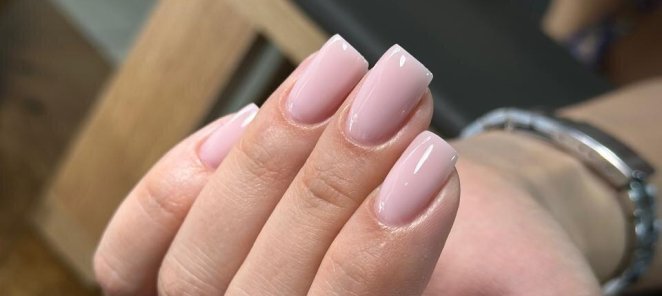 Маникюр по специальной цене