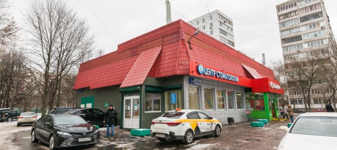 Реставрация керамической коронки всего 2700 руб.