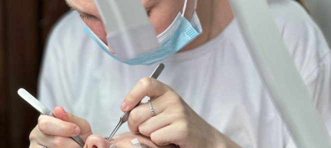 Наращивание ресниц 2300 рублей