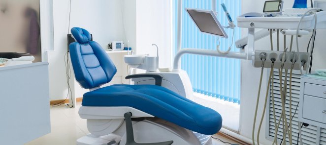 Имплантация под ключ 50.000 (коронка входит в стоимость)