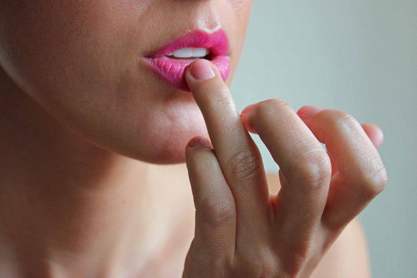 Как модно красить губы 2016
