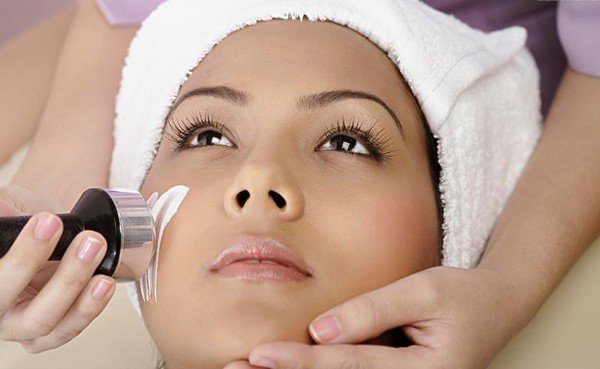 Как убрать шрамы на лице: советы, методики