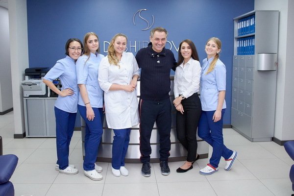 Александр Пряников рассказал о заключительном визите к стоматологу