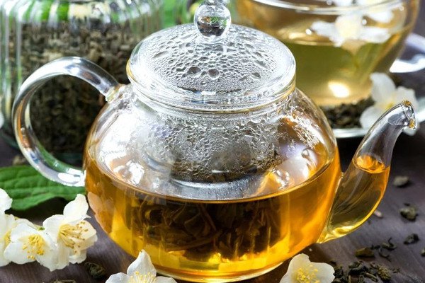 Лучшие травяные чаи для молодости и здоровья кожи