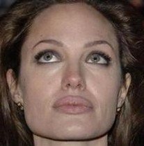 Губы как у Джоли
