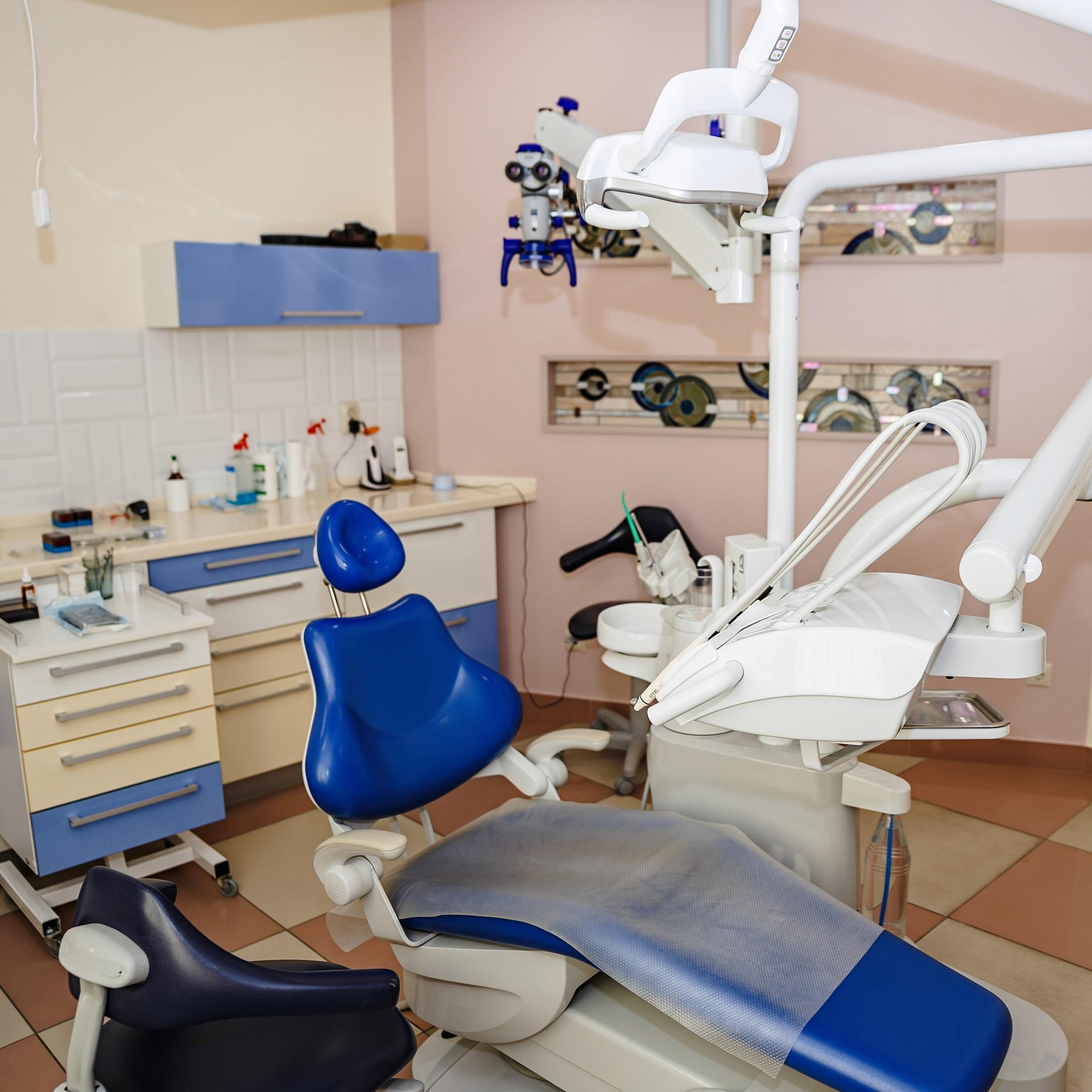 Клиника фабричная. Стоматологическая поликлиника Неодент. Неодент Краснодар. Неодент стоматология Печатники. Неодент Батайск стоматология.