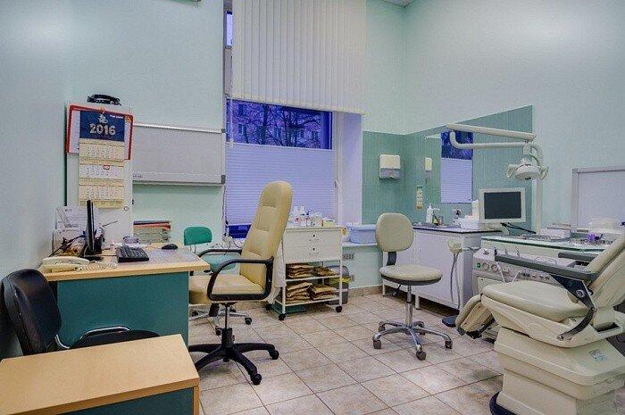 Андреевские больницы врачи