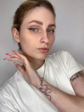 Леонова Полина