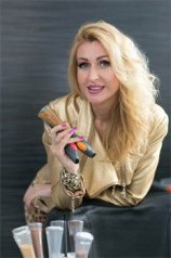 Скрипачева Елена