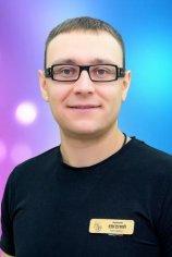 Кулешов Евгений