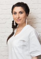 Тхостова Дана