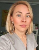 У Лариса