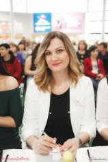 Холодова Анна