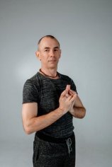 ПОЛУПАНОВ ВИКТОР